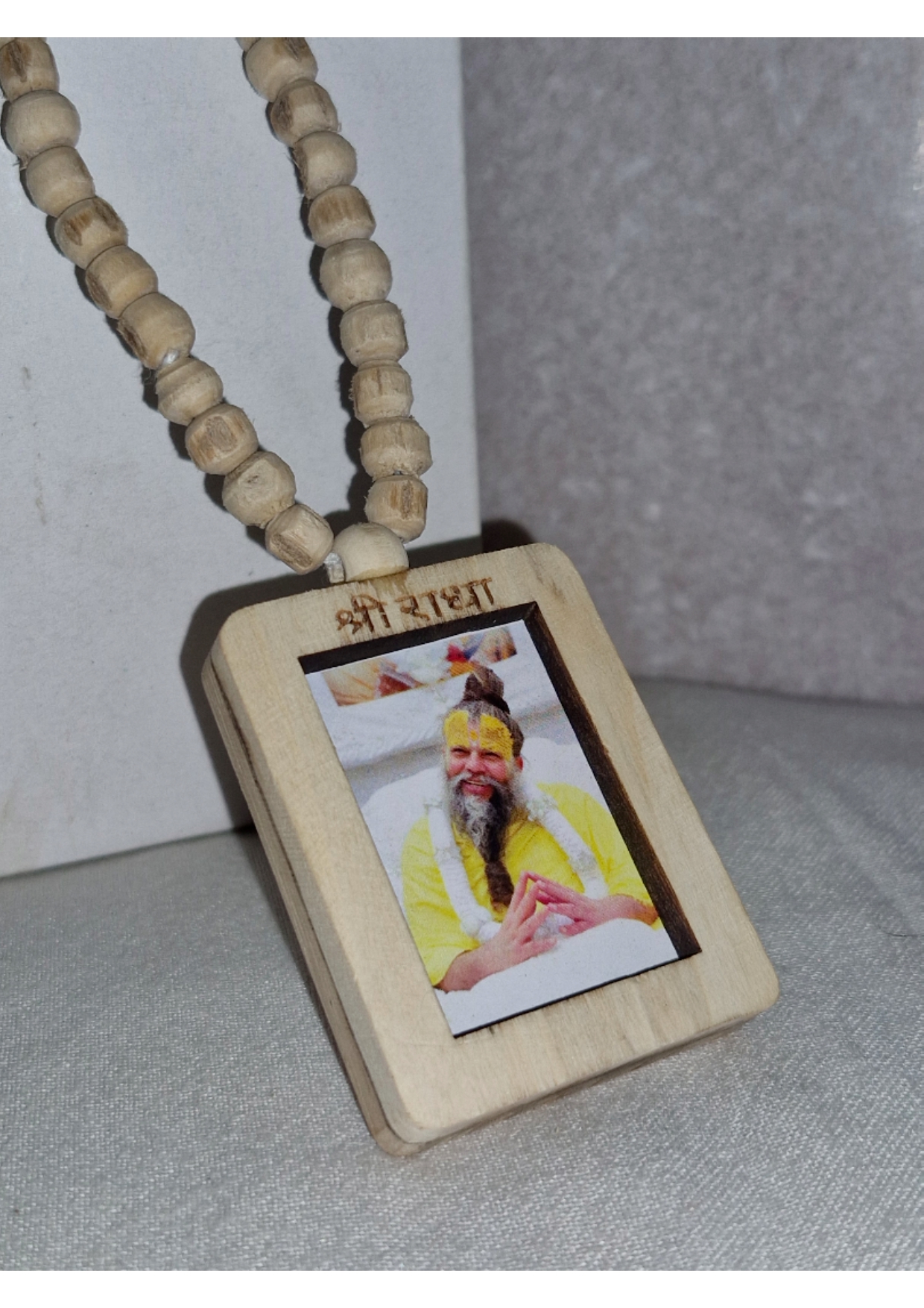 Maharaj Ji Photo Pendant (Locket) with Tulsi Mala
